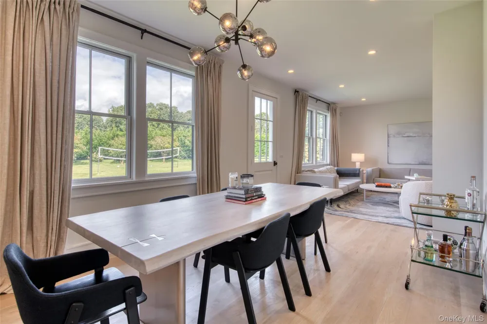 172 Narrow Lane E Sagaponack, NY 11962