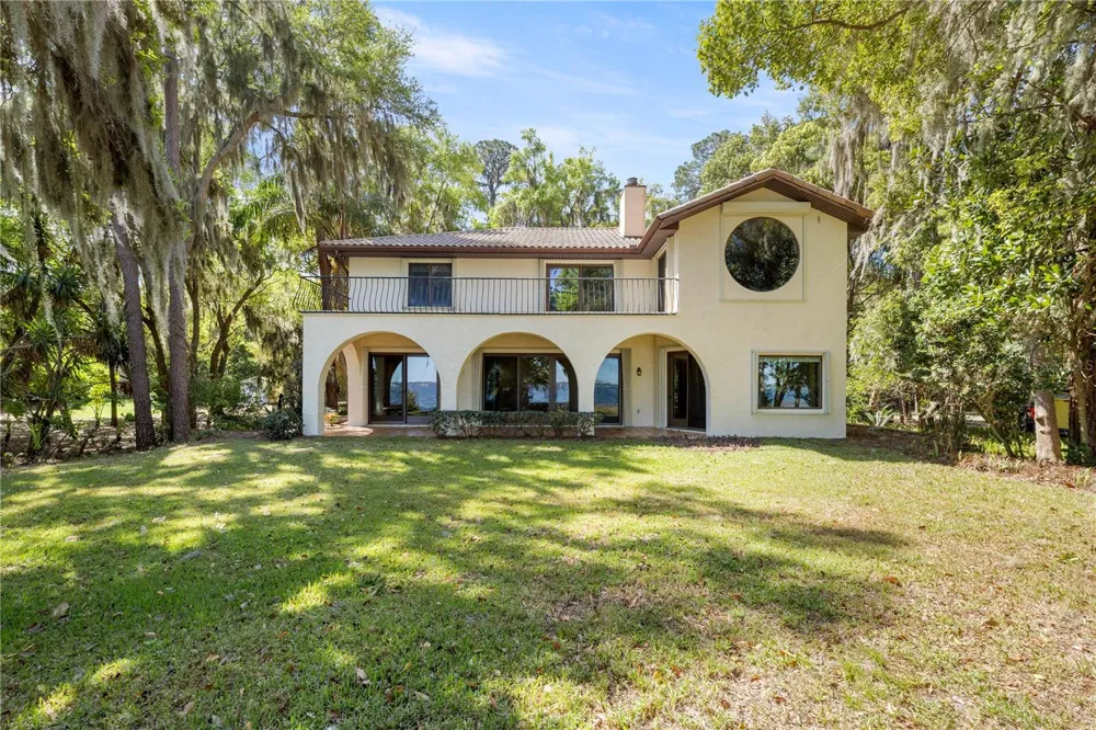 12621 SE SUNSET HARBOR ROAD Weirsdale, FL 32195