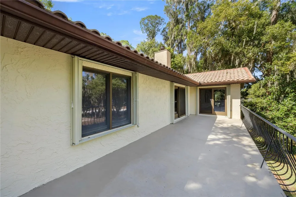12621 SE SUNSET HARBOR ROAD Weirsdale, FL 32195