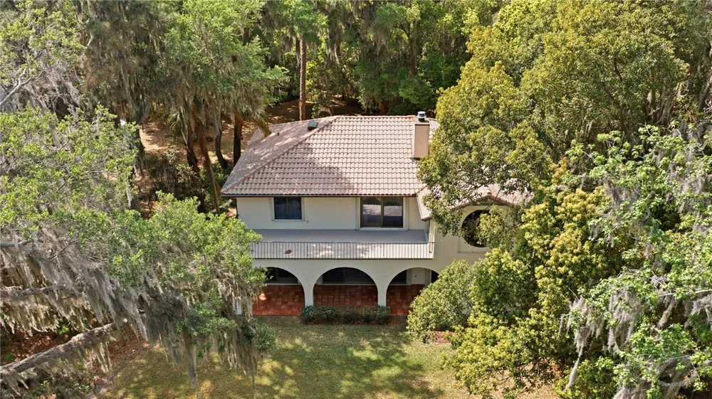 12621 SE SUNSET HARBOR ROAD Weirsdale, FL 32195