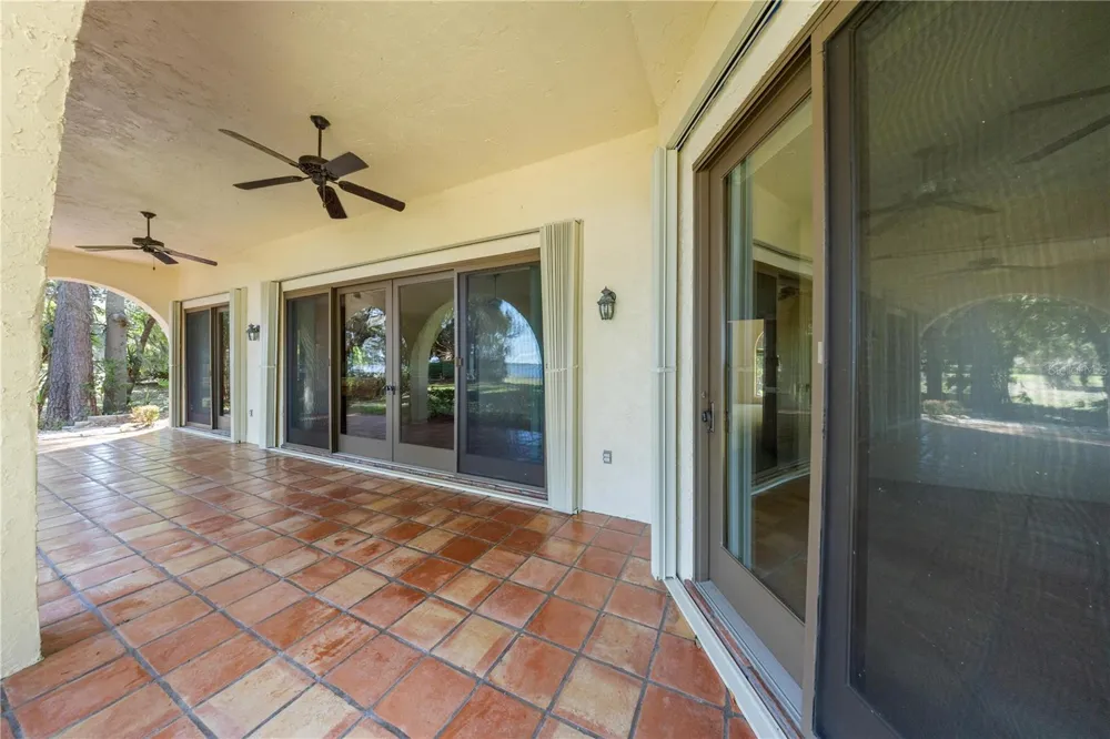 12621 SE SUNSET HARBOR ROAD Weirsdale, FL 32195