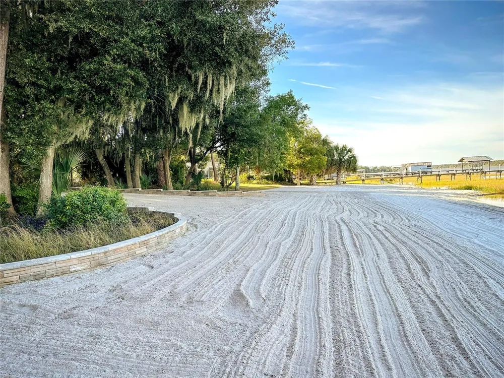 12621 SE SUNSET HARBOR ROAD Weirsdale, FL 32195