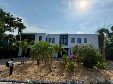 1257 TREE BAY LANE