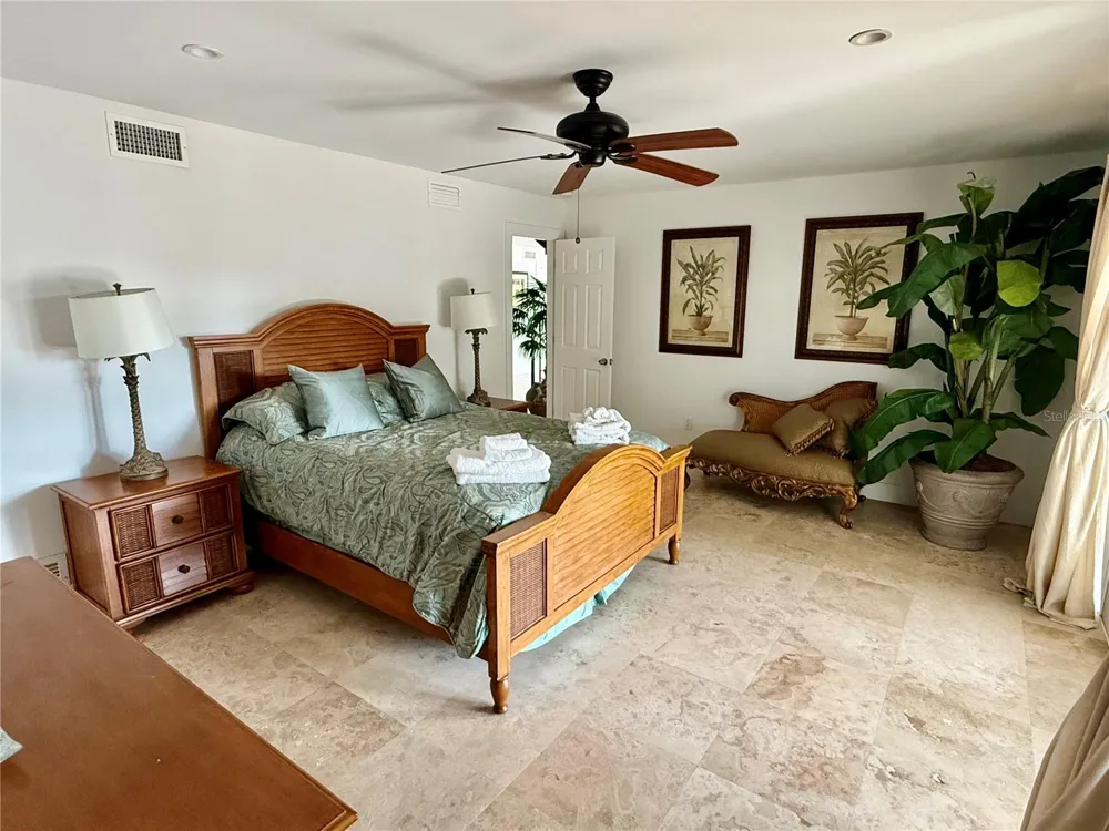 1257 TREE BAY LANE Sarasota, FL 34242