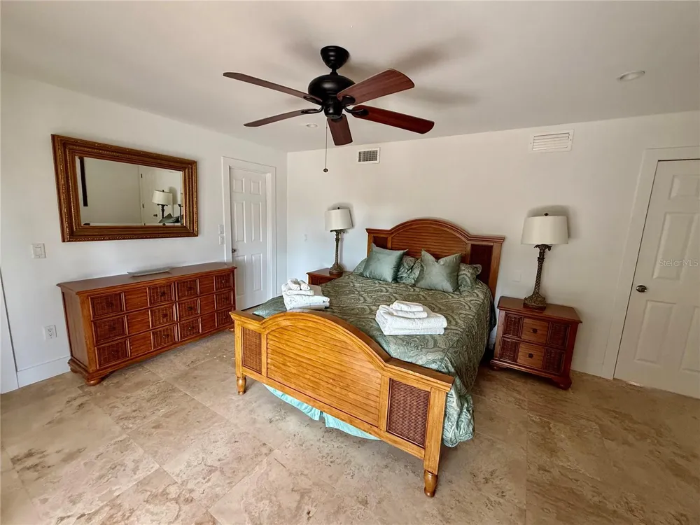 1257 TREE BAY LANE Sarasota, FL 34242