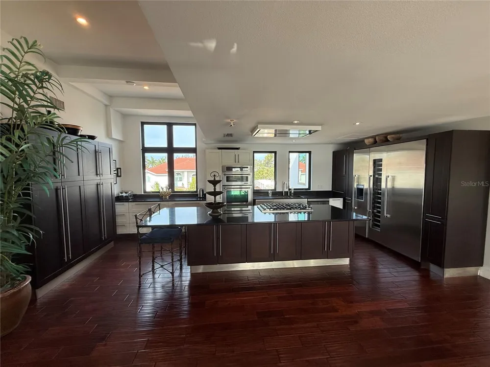 1257 TREE BAY LANE Sarasota, FL 34242