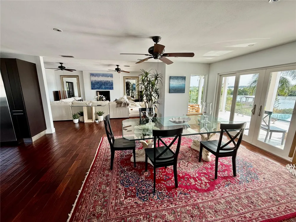1257 TREE BAY LANE Sarasota, FL 34242