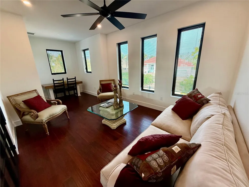 1257 TREE BAY LANE Sarasota, FL 34242