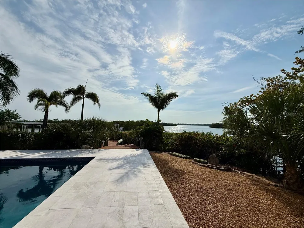 1257 TREE BAY LANE Sarasota, FL 34242
