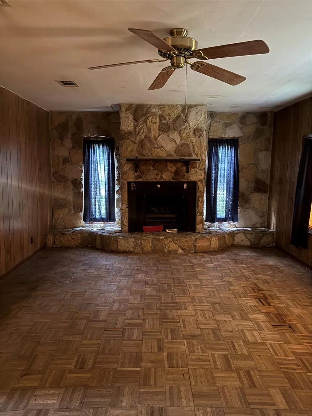 15818 Waverly Drive Houston, TX 77032