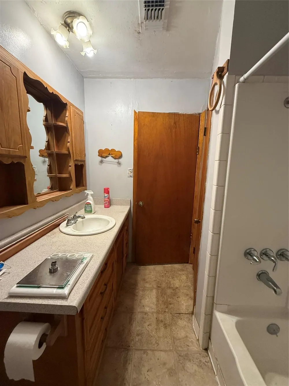 15818 Waverly Drive Houston, TX 77032