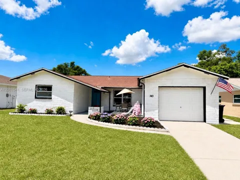 143 VALLEY CIR
