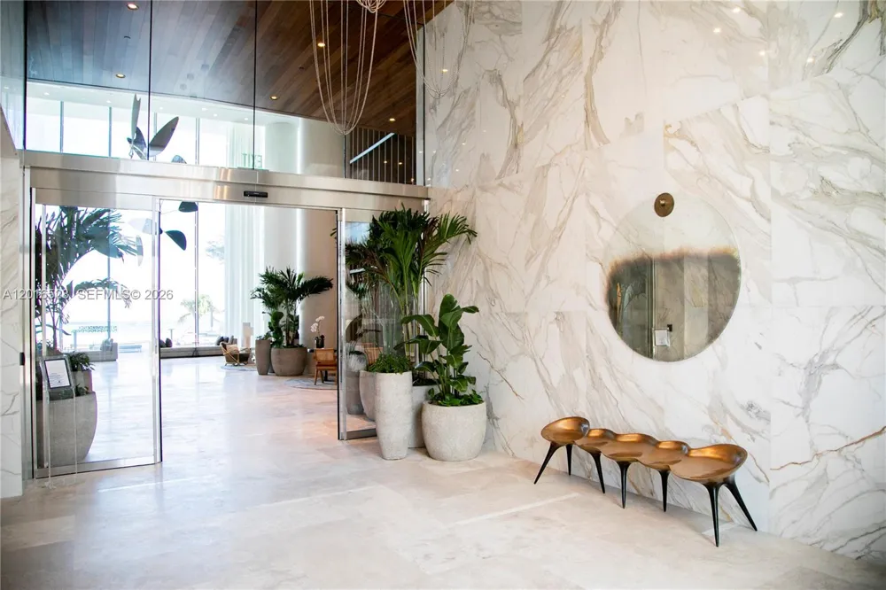 18501 Collins Ave #PH5204 Sunny Isles Beach, FL 33160