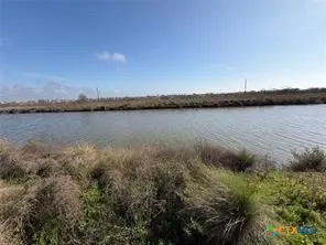 721 Mariner Sargent, TX 77414