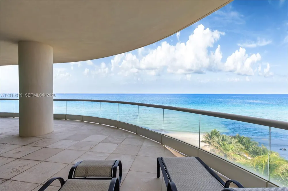 16047 Collins Ave #704 Sunny Isles Beach, FL 33160