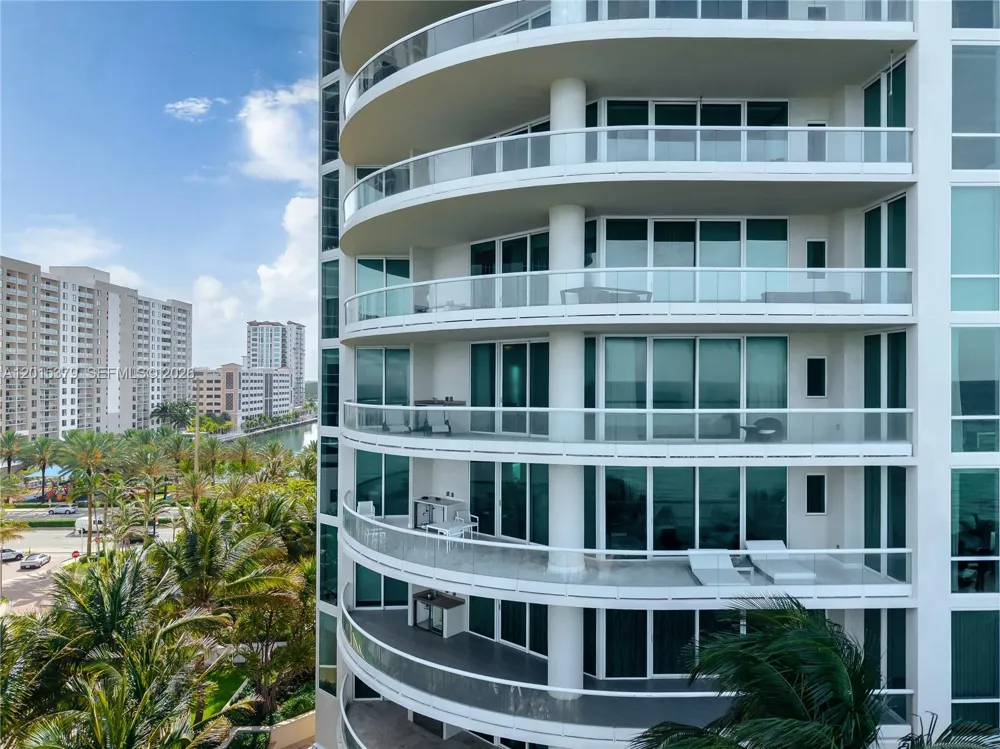 16047 Collins Ave #704 Sunny Isles Beach, FL 33160