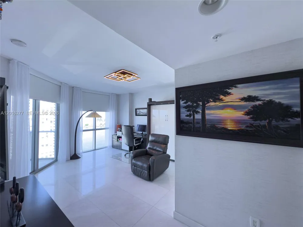 17111 Biscayne Blvd #1705 North Miami Beach, FL 33160