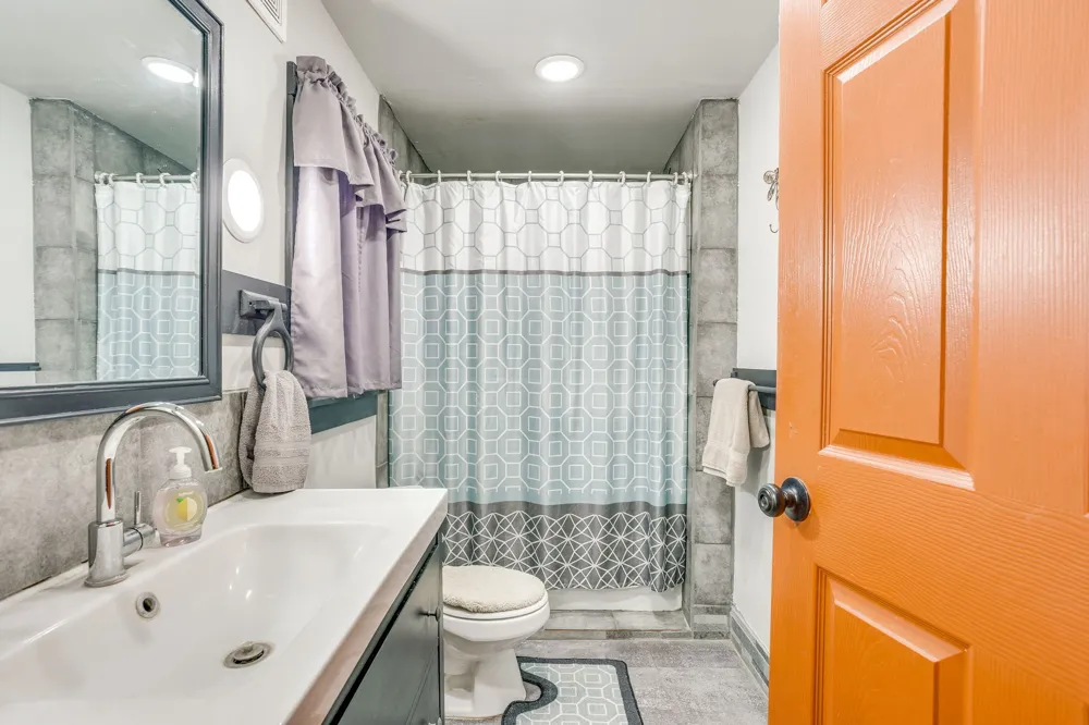 4180 E Fm 2210 E Perrin, TX 76486
