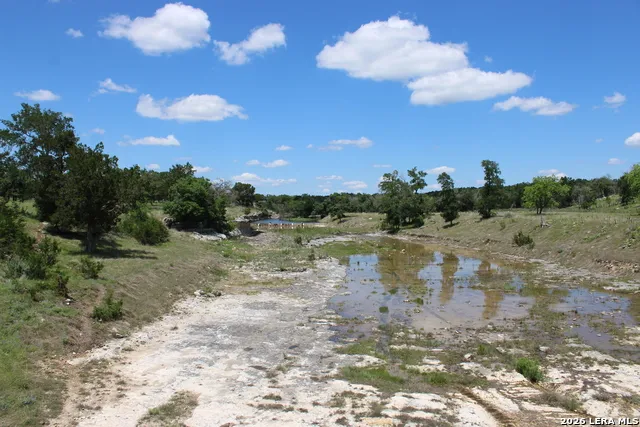 132 PACK SADDLE LN Fredericksburg, TX 78624