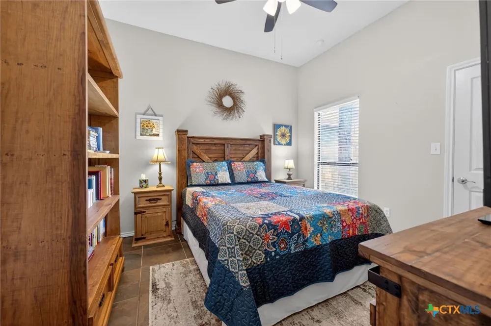 317 Yorktown Pleasanton, TX 78064