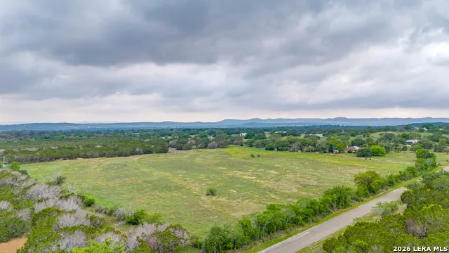 TRACT 1 Elm Pass Bandera, TX 78003
