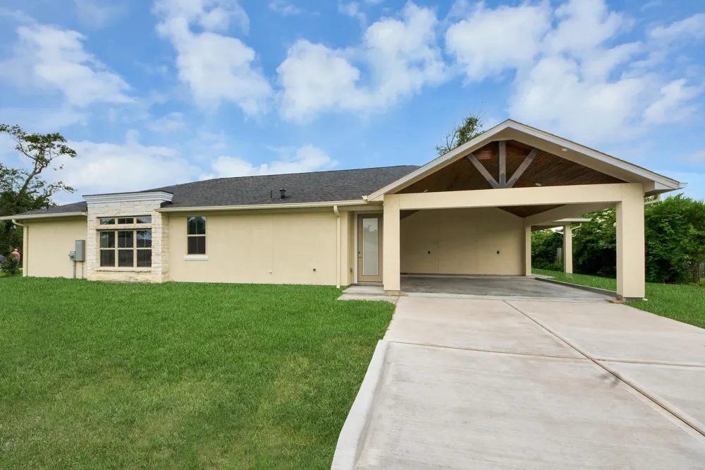16747 Forest Trail Drive Channelview, TX 77530
