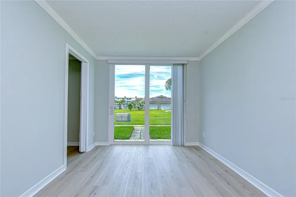 4720 LOCUST STREET NE #118 St Petersburg, FL 33703