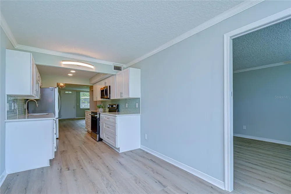 4720 LOCUST STREET NE #118 St Petersburg, FL 33703
