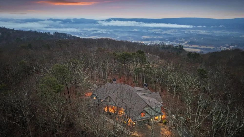 2958 Bluff View Drive W Dunlap, TN 37327