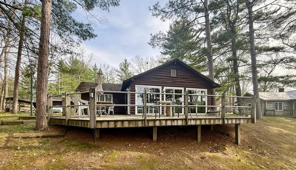 11272 S L Lakes Bridge Street Pleasant Plains Township, MI 49304