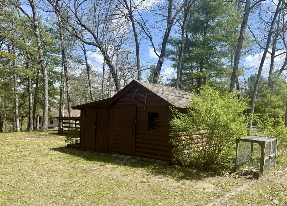 11272 S L Lakes Bridge Street Pleasant Plains Township, MI 49304