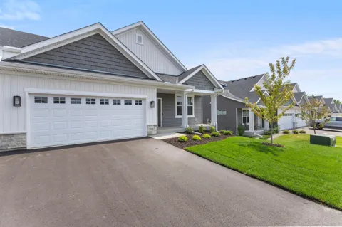 7082 Weston Lane