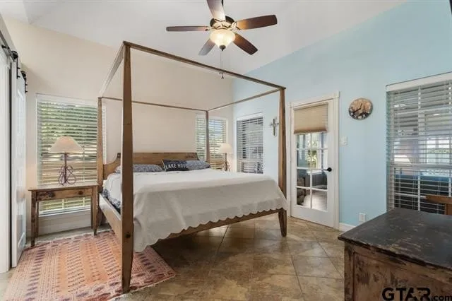 3522 S Island Drive Chandler, TX 75758