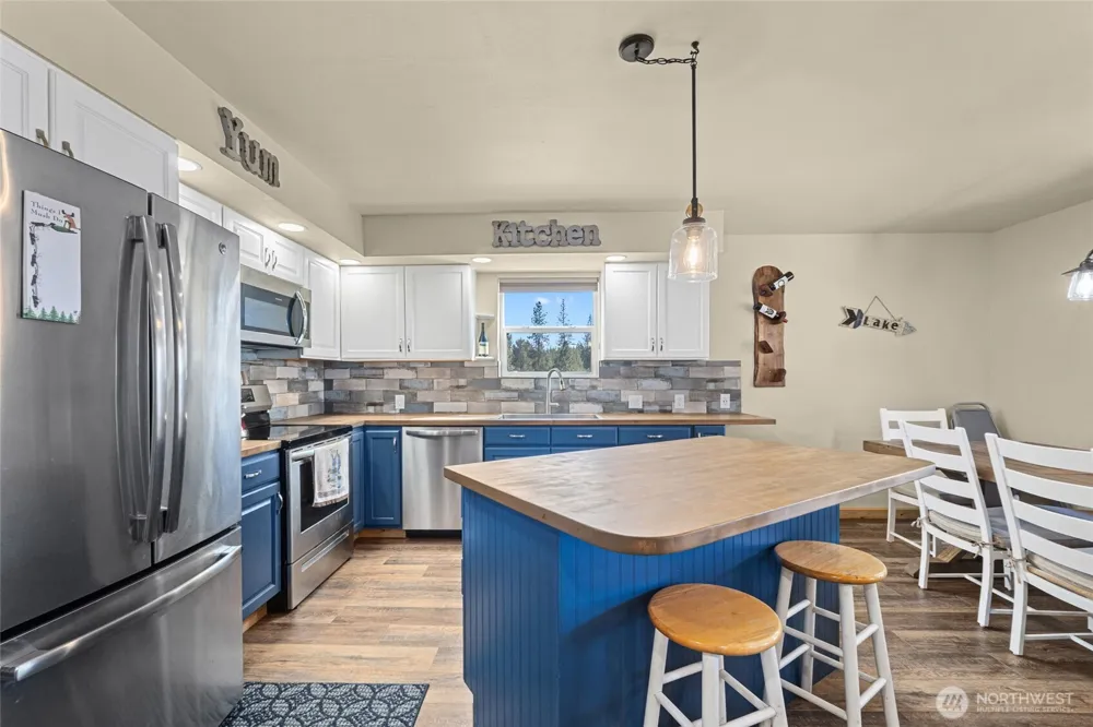 6523 Camp Naborlee Road Fruitland, WA 99129