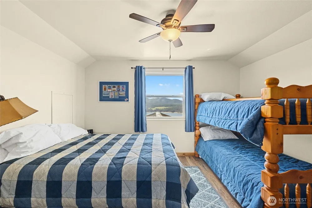 6523 Camp Naborlee Road Fruitland, WA 99129