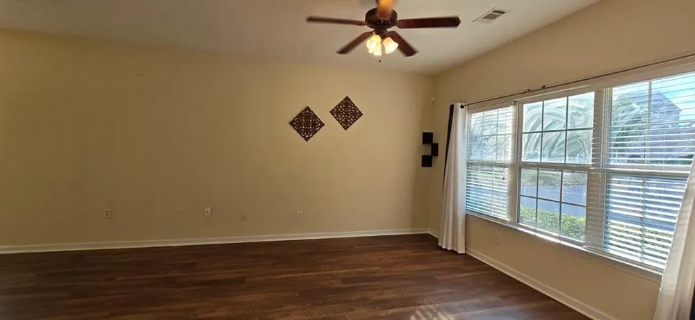 5472 Festival Av Fairburn, GA 30213