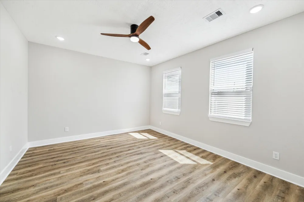 8130 Sunbury Street Houston, TX 77028