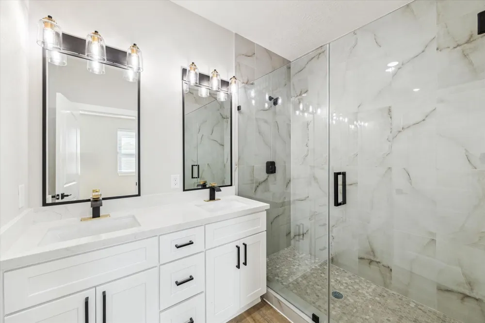 8130 Sunbury Street Houston, TX 77028
