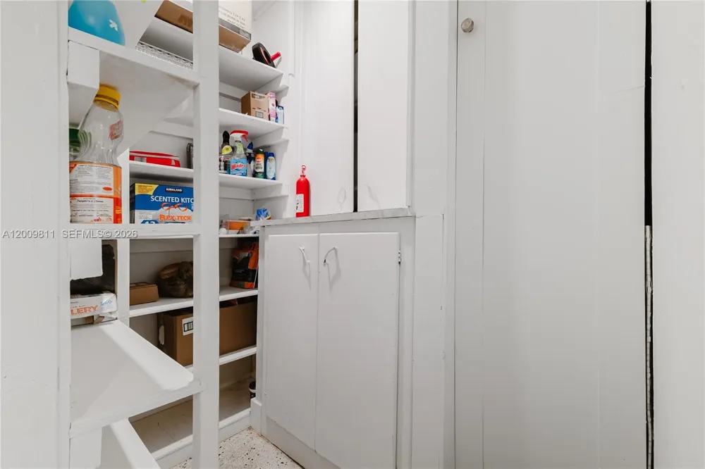 1106 13th Ct Hollywood, FL 33019