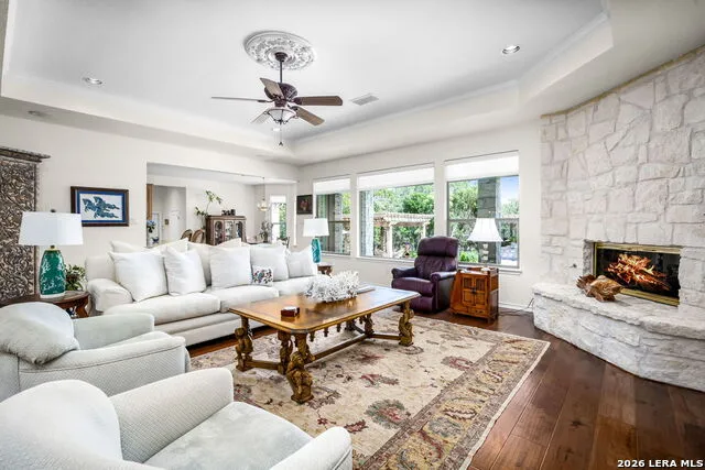 21419 FOREST WATERS CIR Garden Ridge, TX 78266