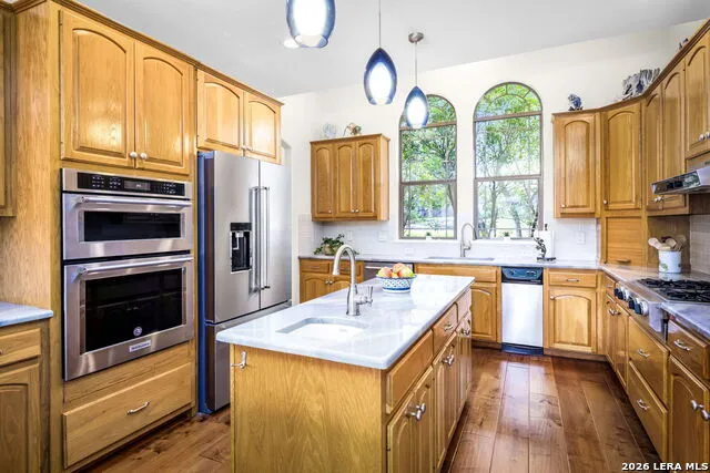 21419 FOREST WATERS CIR Garden Ridge, TX 78266