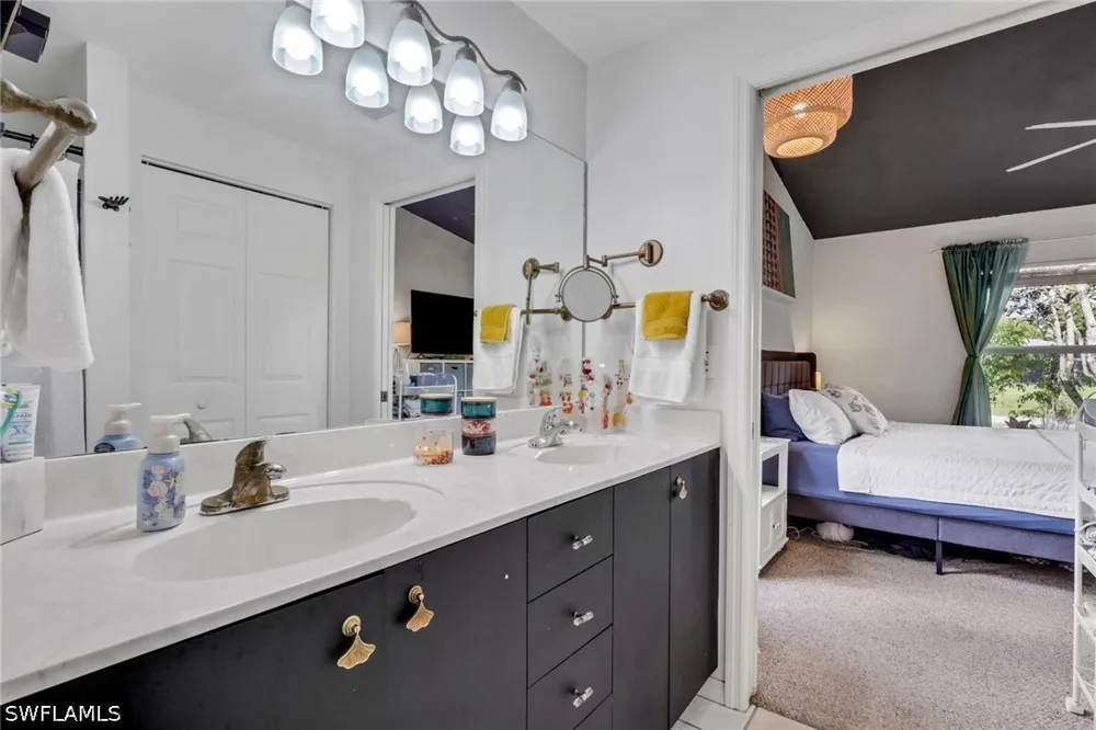 W Crown Pointe Boulevard Naples, FL 34112