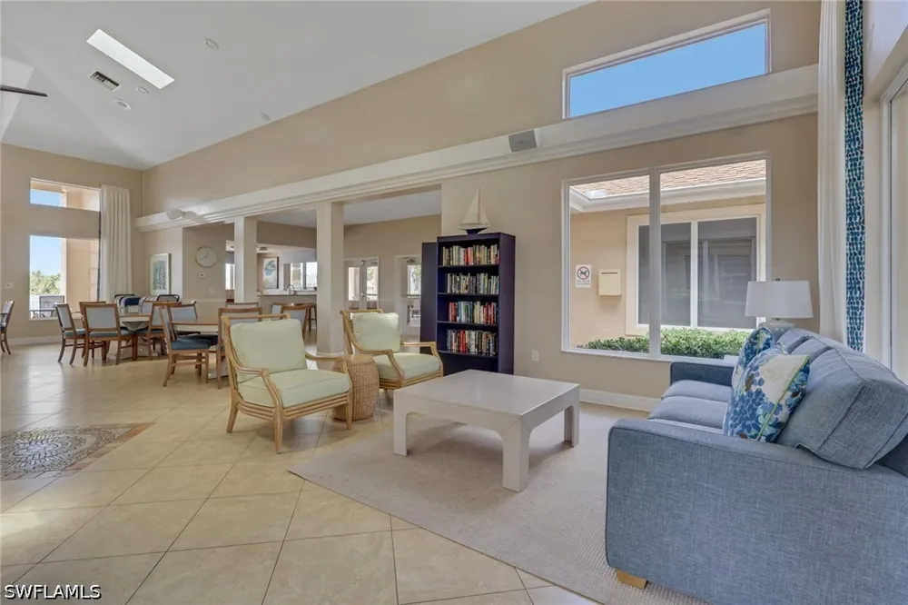 W Crown Pointe Boulevard Naples, FL 34112