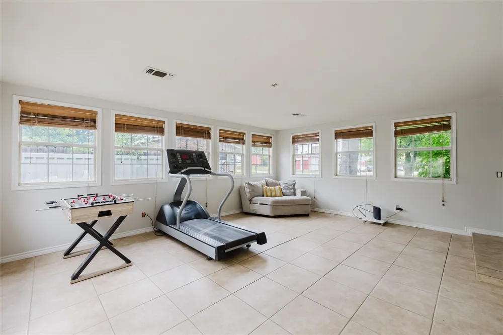 201 E Plummer Street Eastland, TX 76448