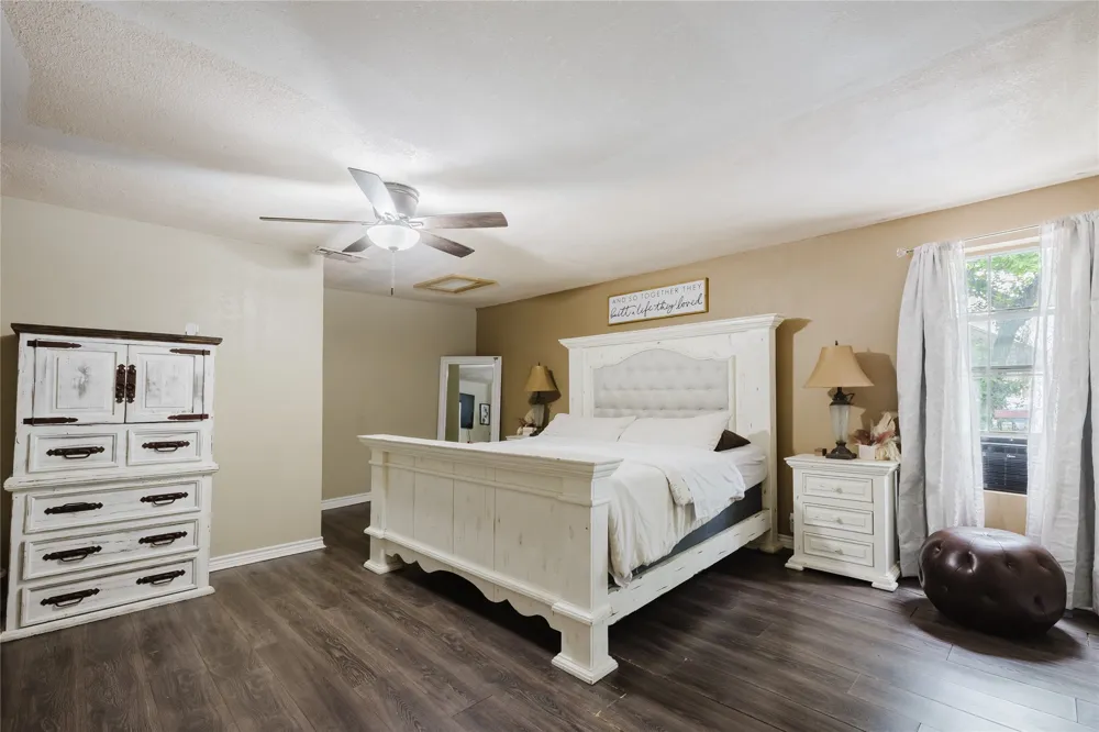 201 E Plummer Street Eastland, TX 76448