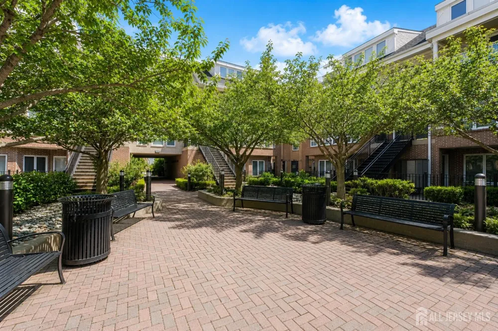 368 Rector Street #414 Perth Amboy, NJ 08861