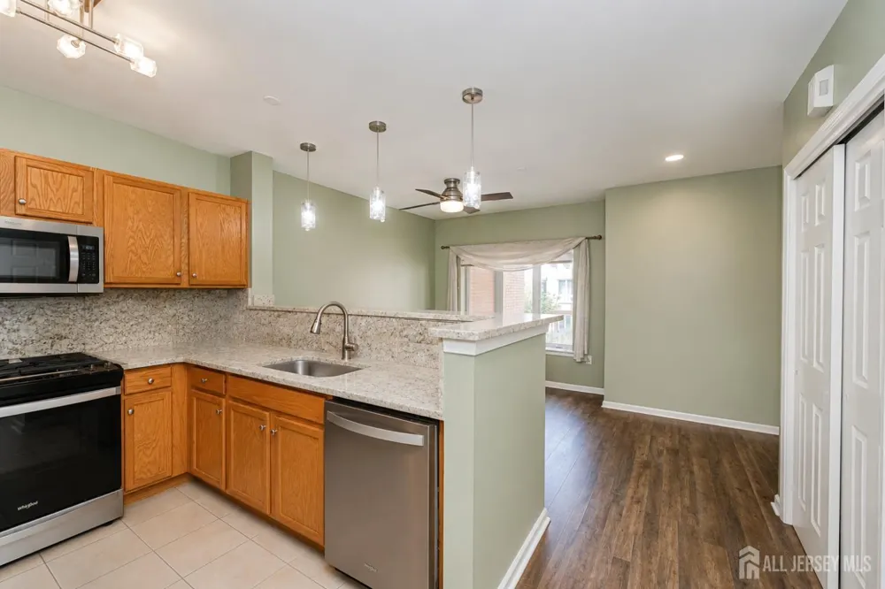 368 Rector Street #414 Perth Amboy, NJ 08861
