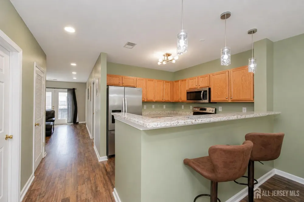 368 Rector Street #414 Perth Amboy, NJ 08861