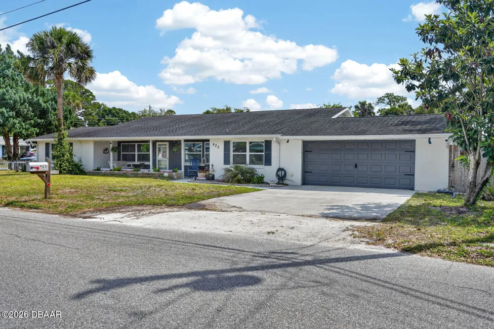 925 Flagler Avenue Edgewater, FL 32132