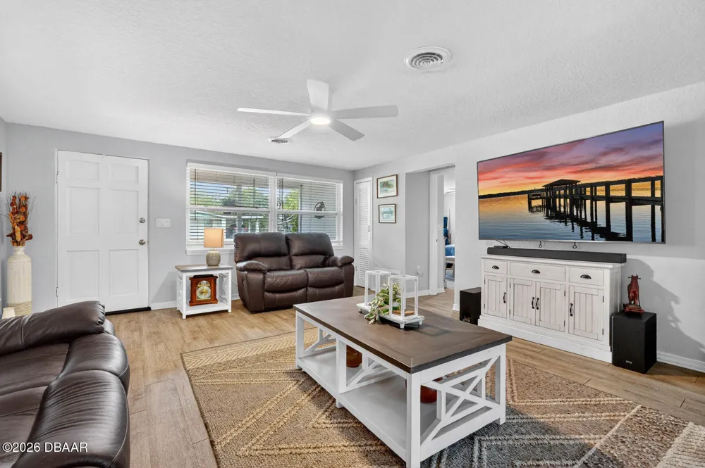 925 Flagler Avenue Edgewater, FL 32132